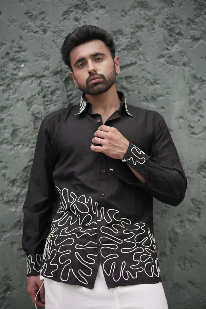 Unisex Black Dori Shirt