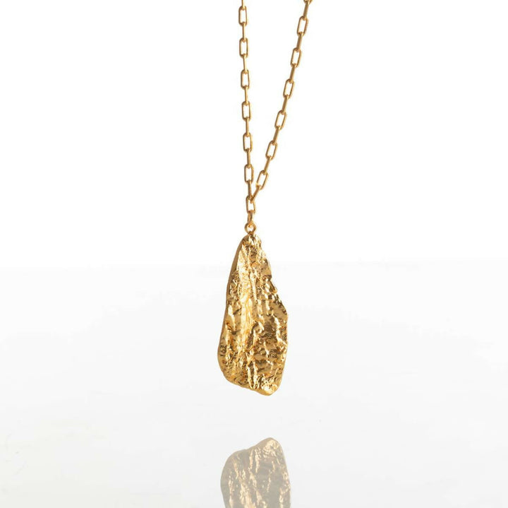 Oak Pendant