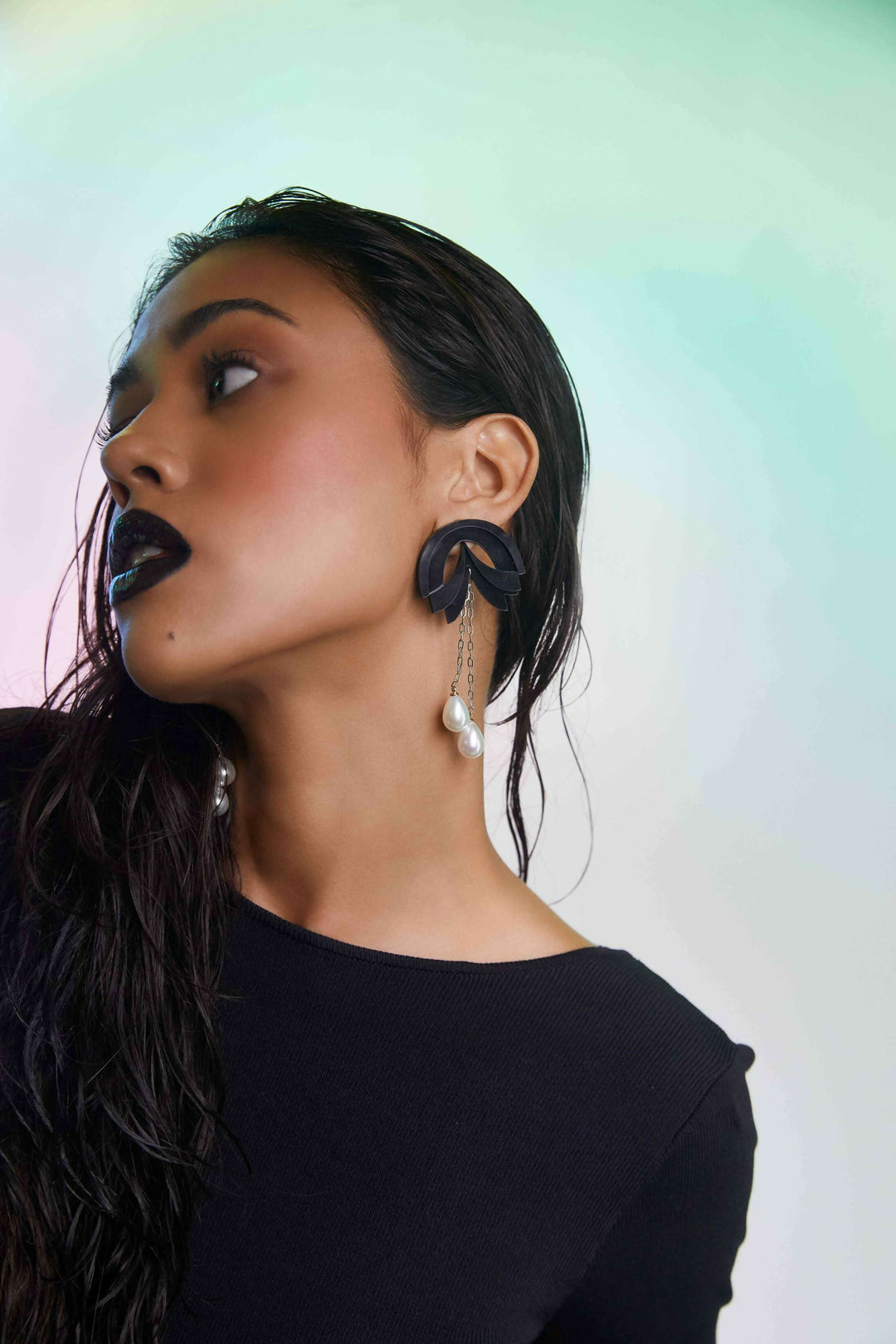 Rokoko Dangler Earrings