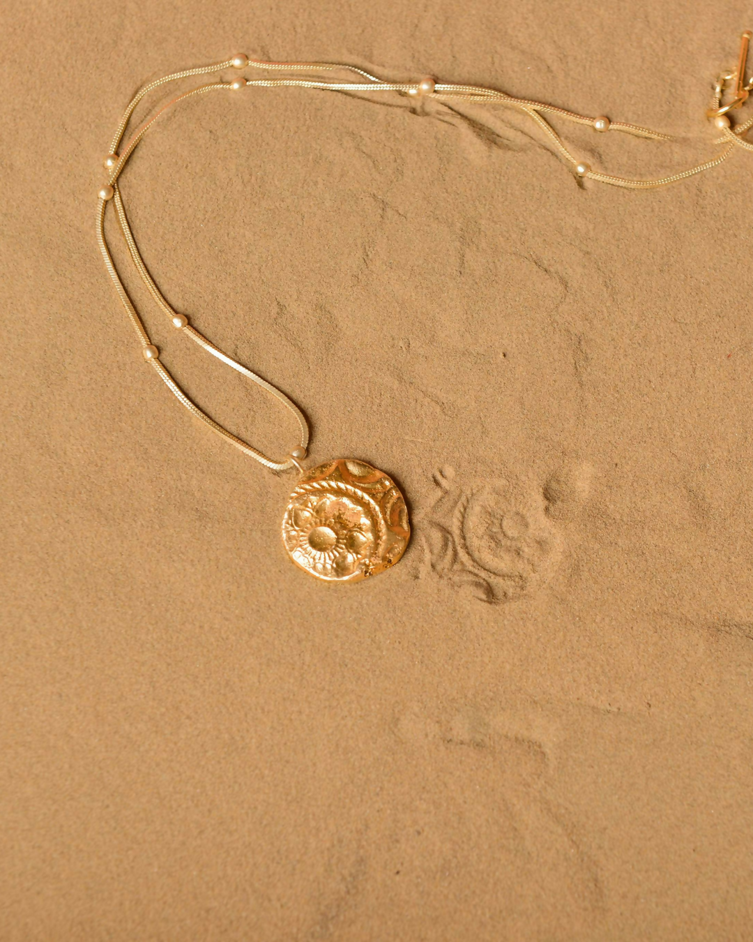 Fossil Pendent - Medium