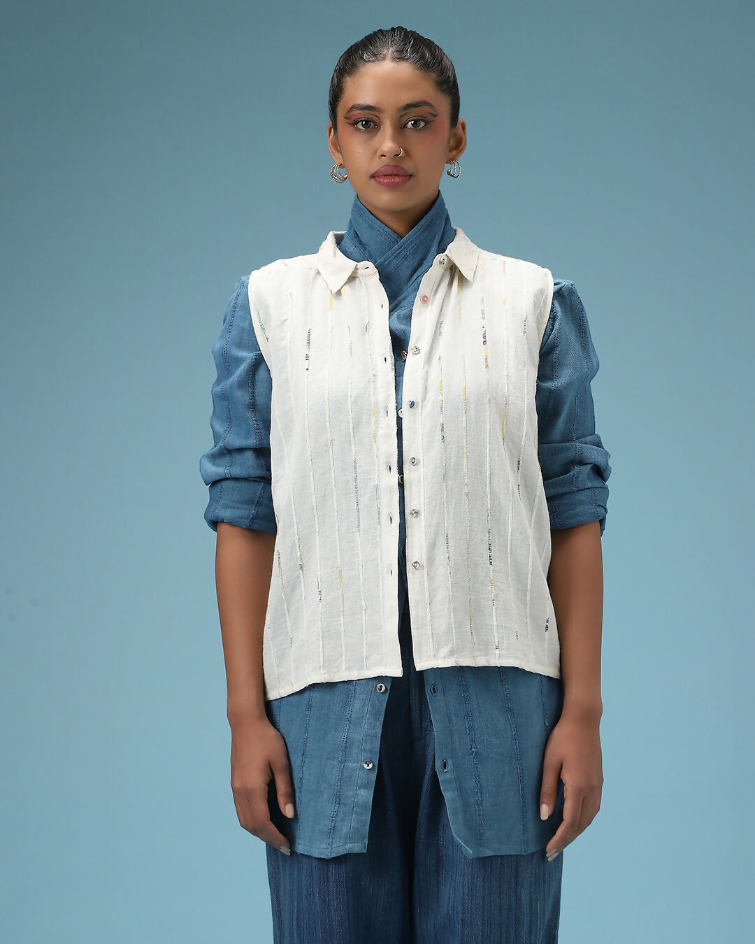 Threaded Horizon Vest