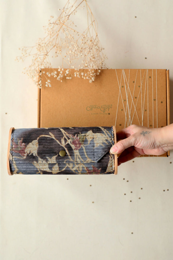 Black Mini Clutch - Gift Box