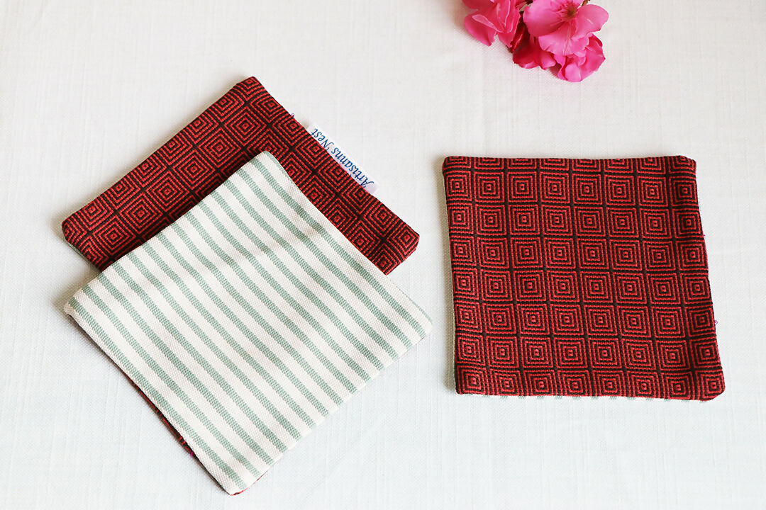 Dual-Sided Coaster Set Of 3