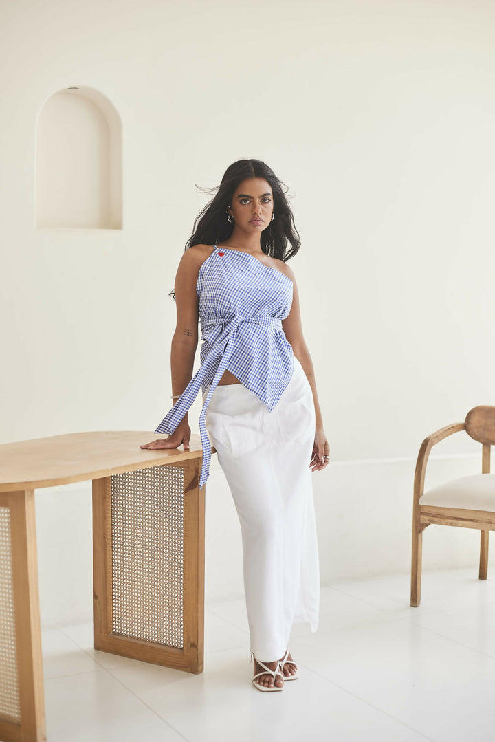 White Skirt With Pockets