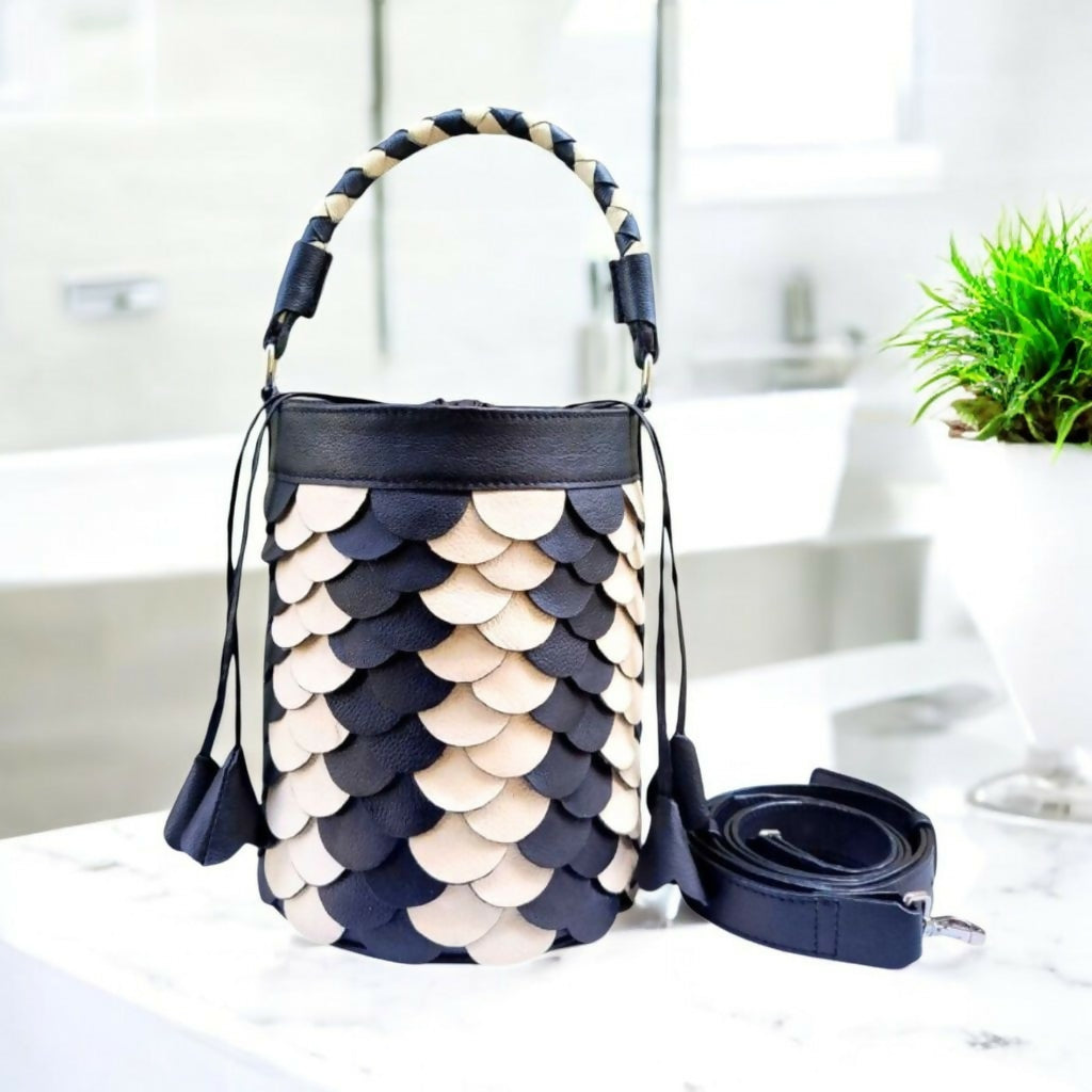 Wild Flower Bucket Bag - Black & Beige