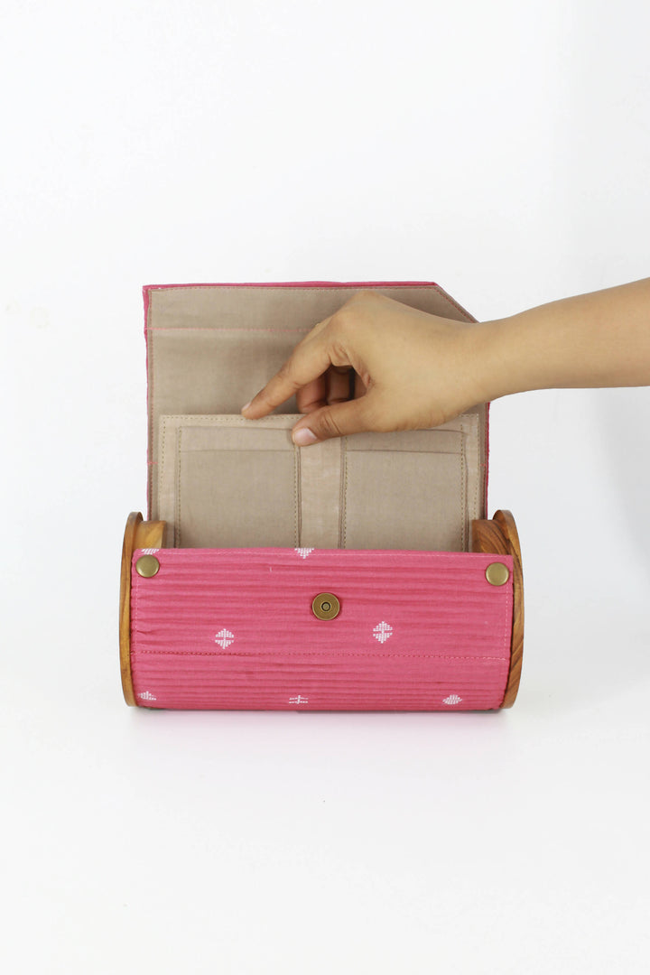 Mauve Round Clutch - Single Sleeve