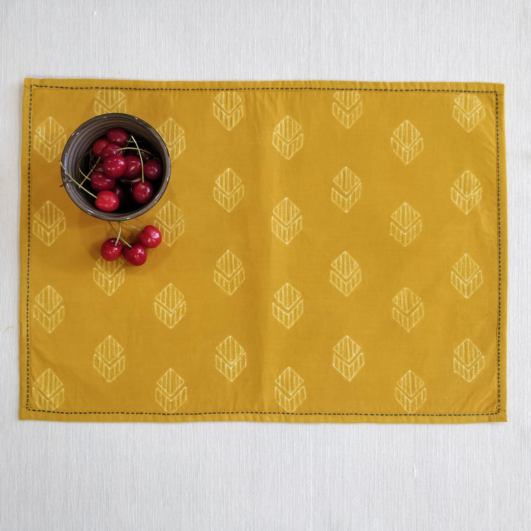 Ditsy Table Mat