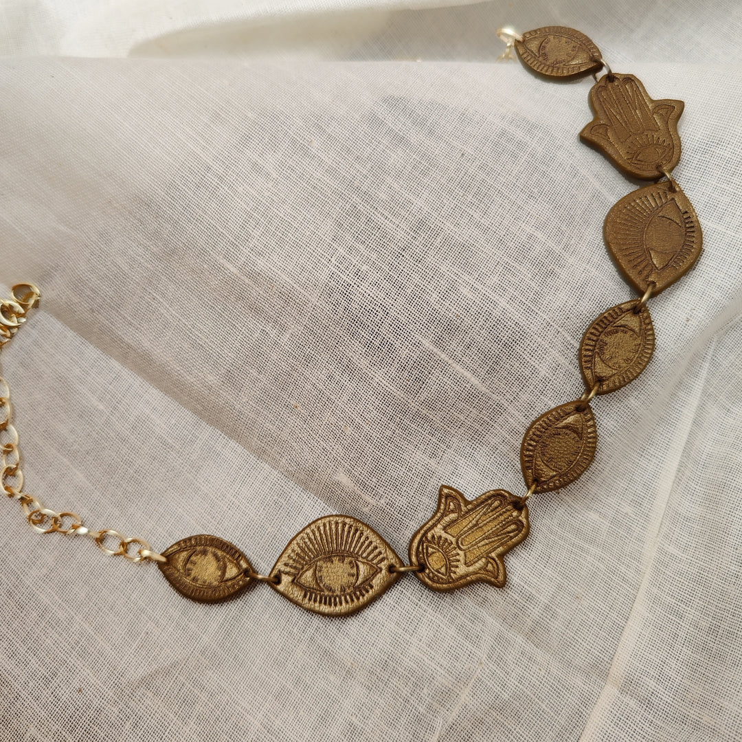 Amulet Choker