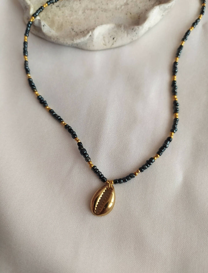 Golden Shell Necklace