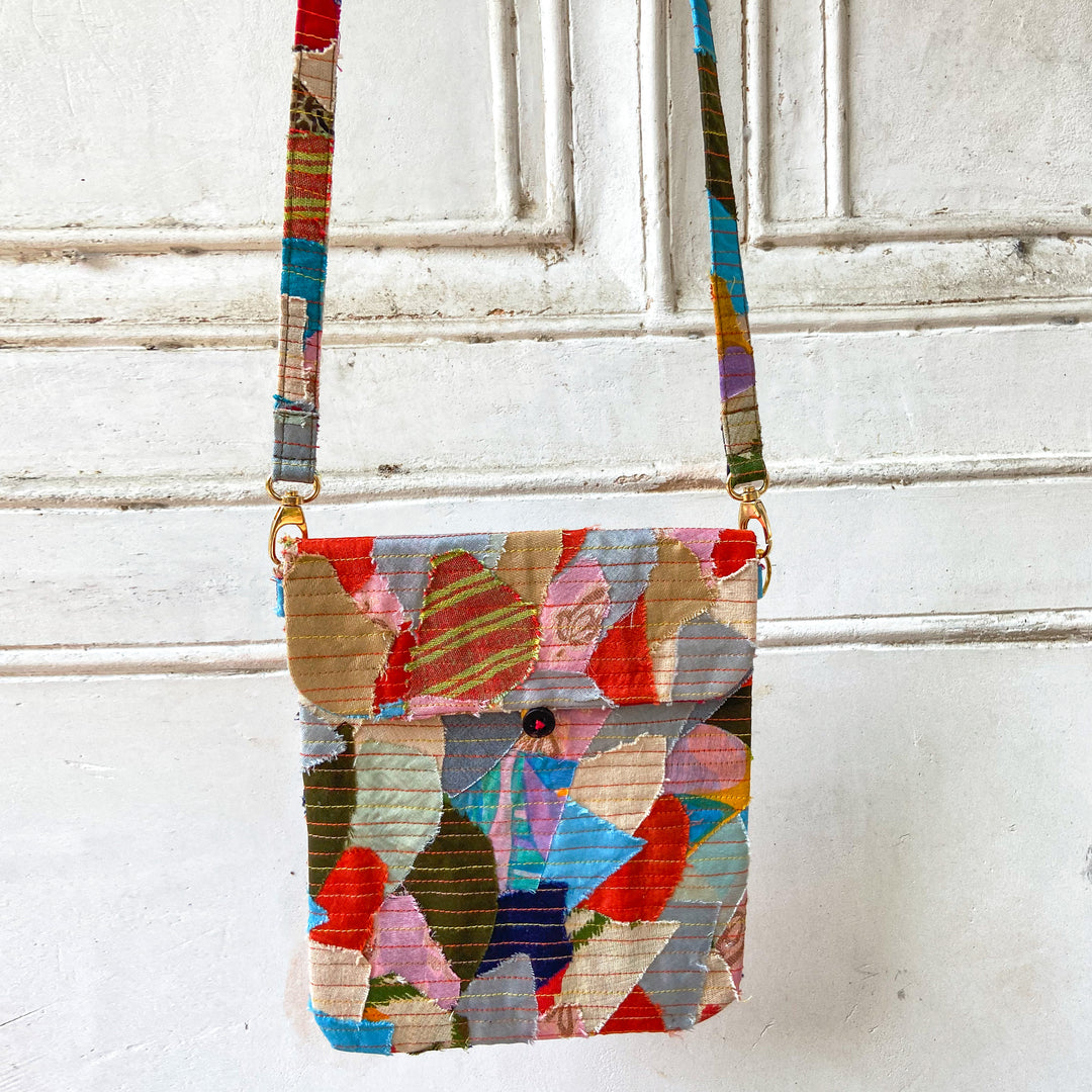 The Katran Sling Bag has been made using post production scraps. It is a carbon neutral product