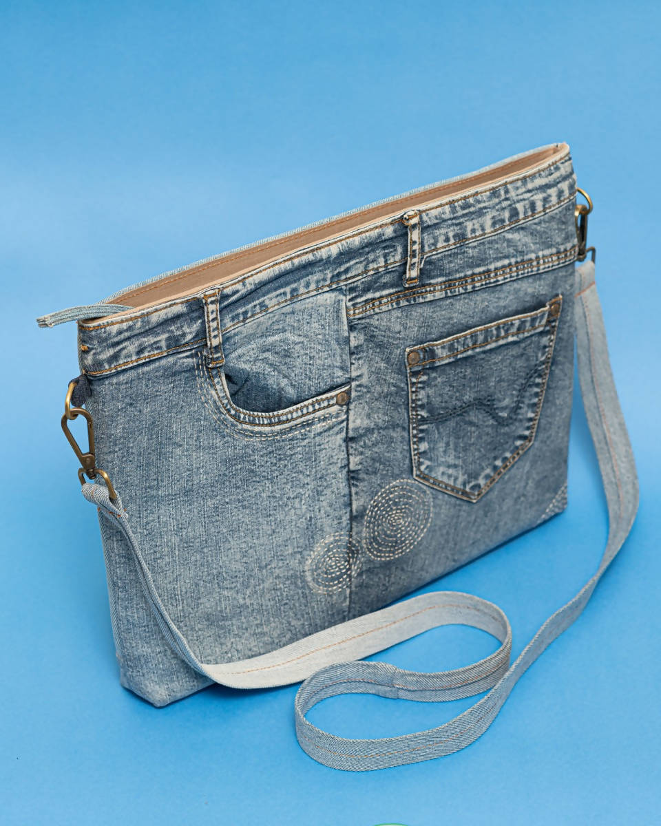 Rugged Blue Varuna Laptop Sleeve