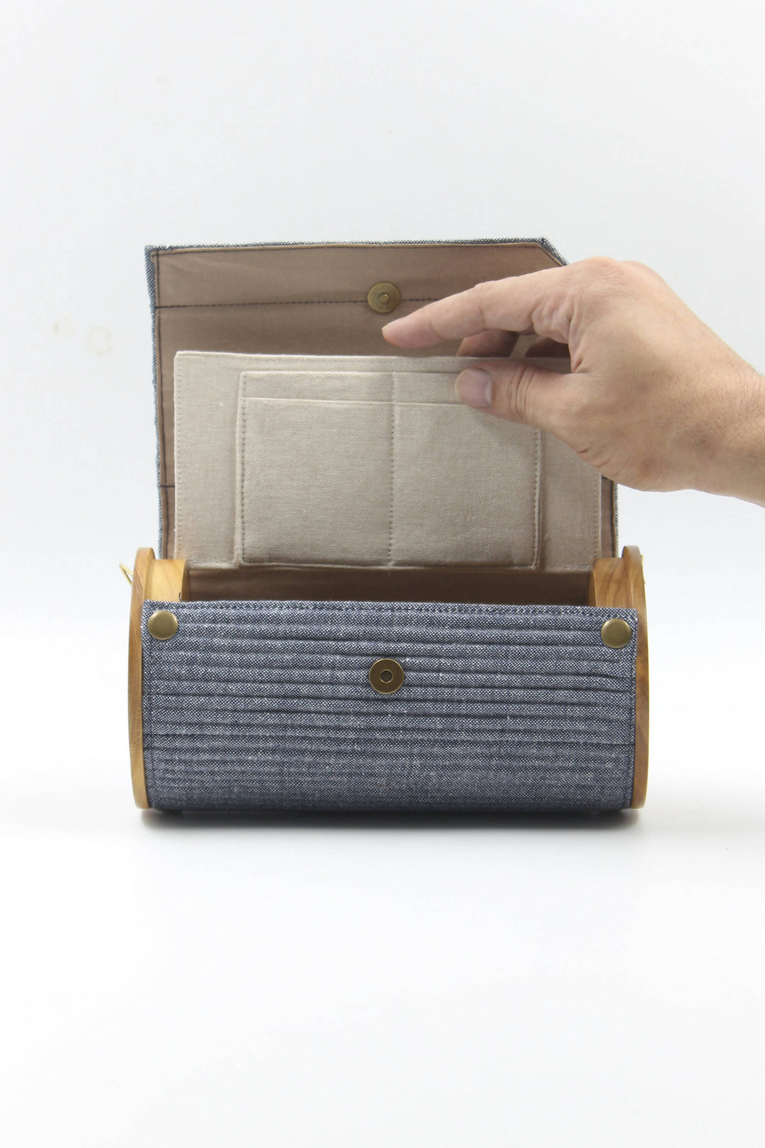 Slate Round Clutch - Single Sleeve