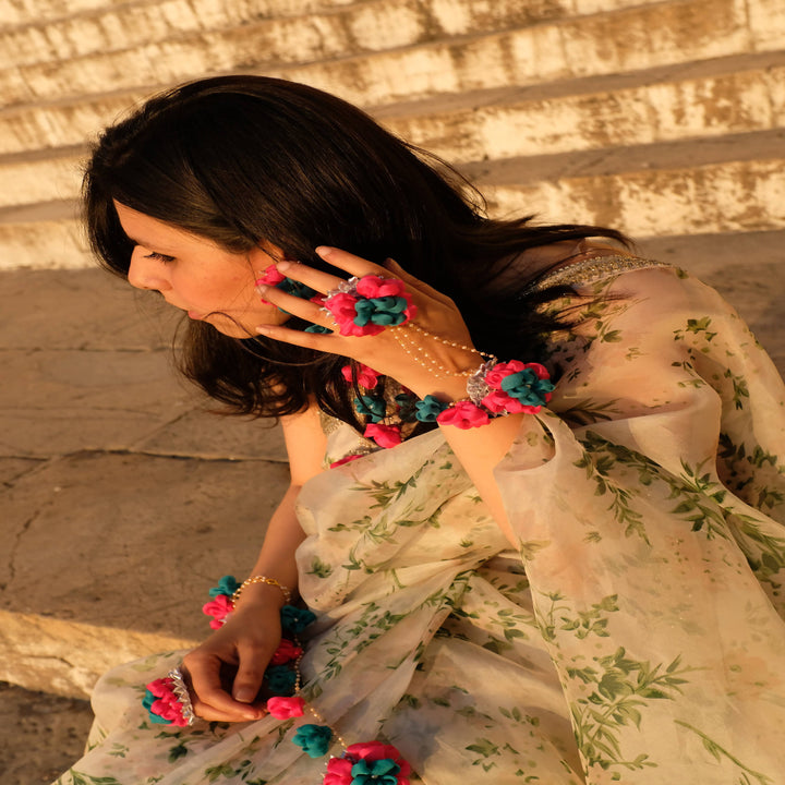 Daaliya Floral Jewellery Set