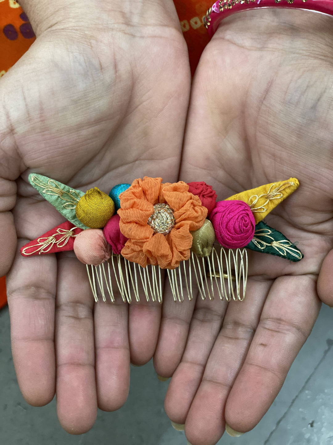 Camillie Floral Hair Comb