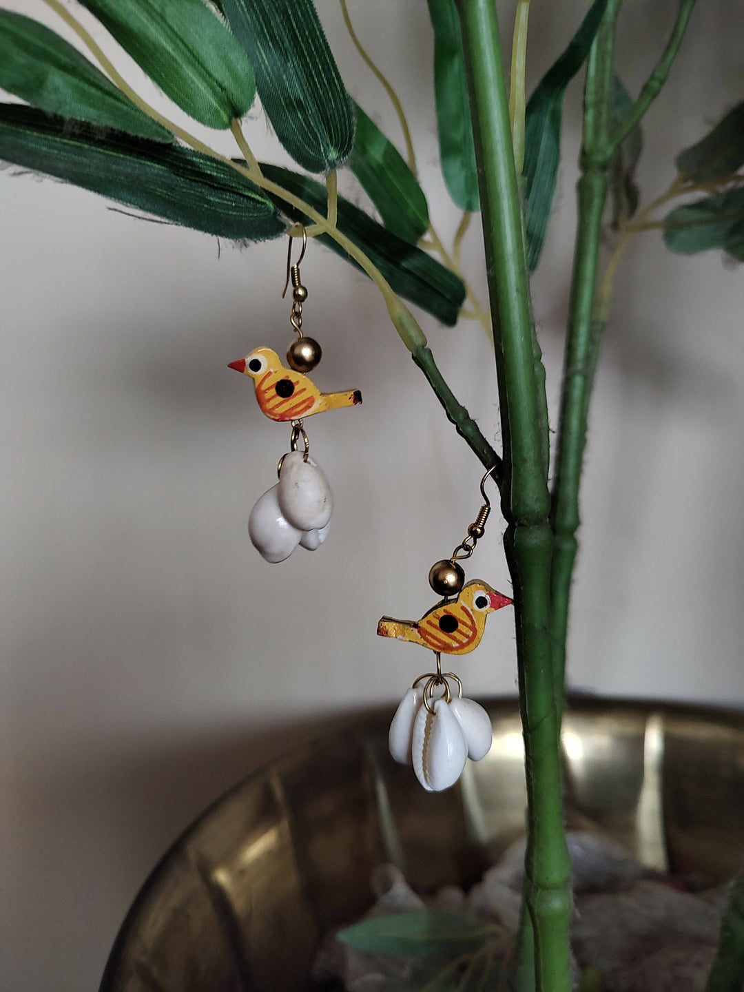 Guftagu Shell Drop Earrings