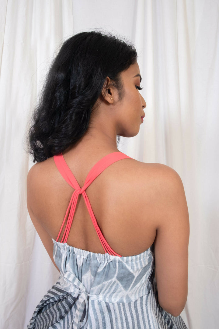 Criss-cross backneck Dress