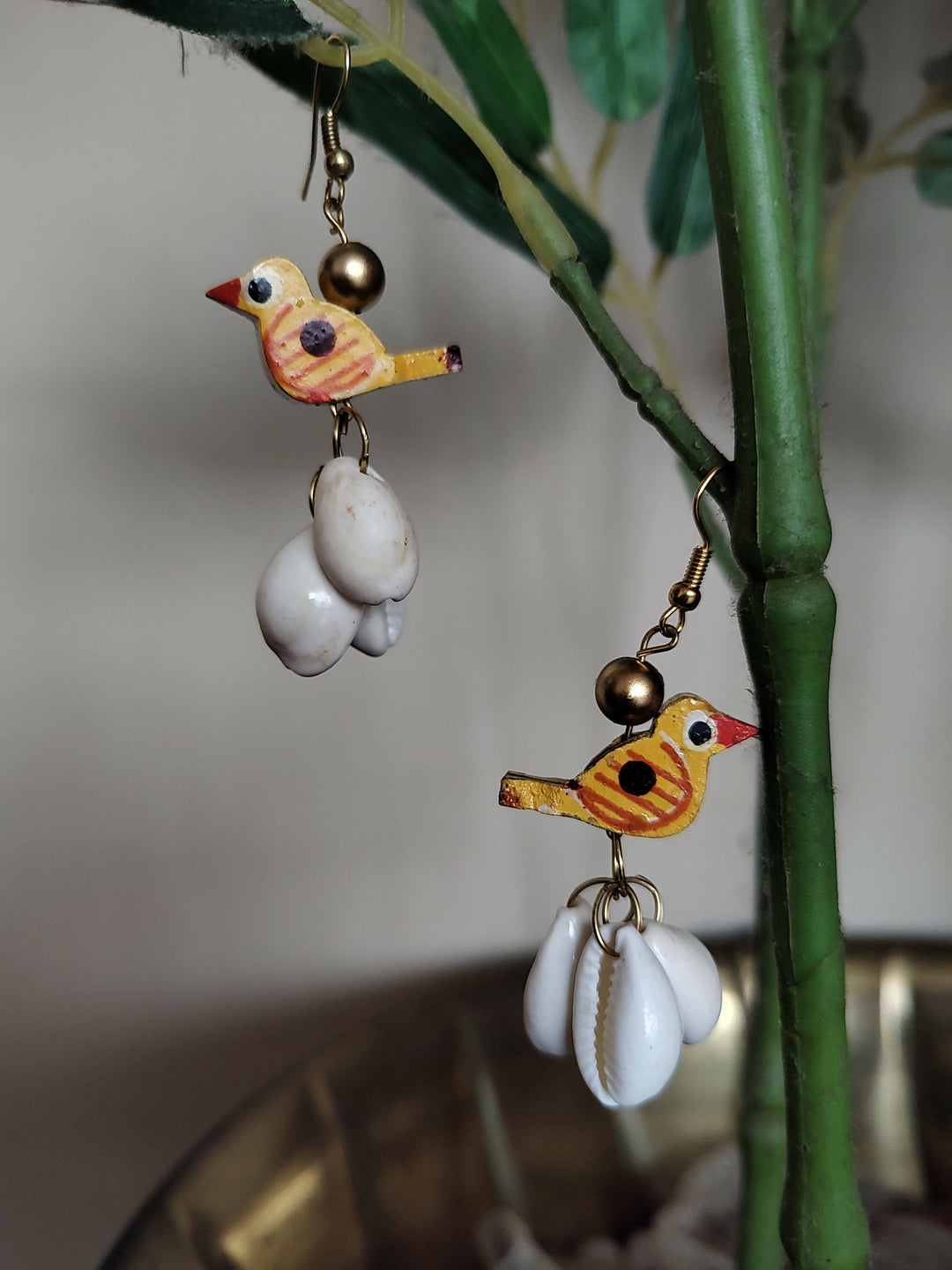 Guftagu Shell Drop Earrings