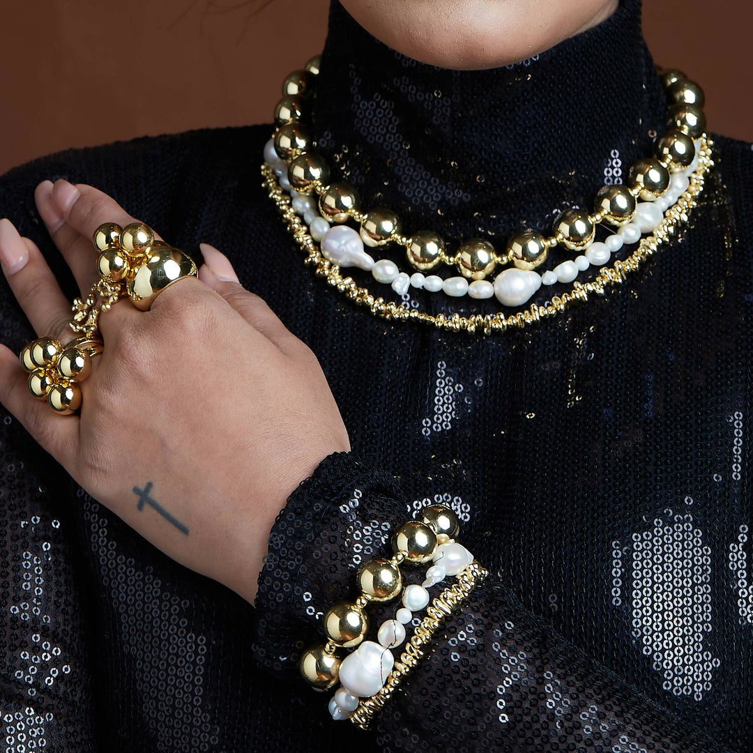 Uneven Pearl Bracelet