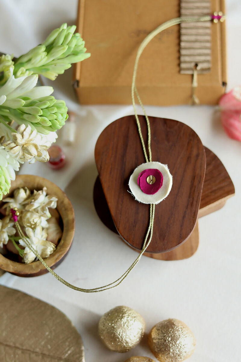 Kesariya Gul Rakhi
