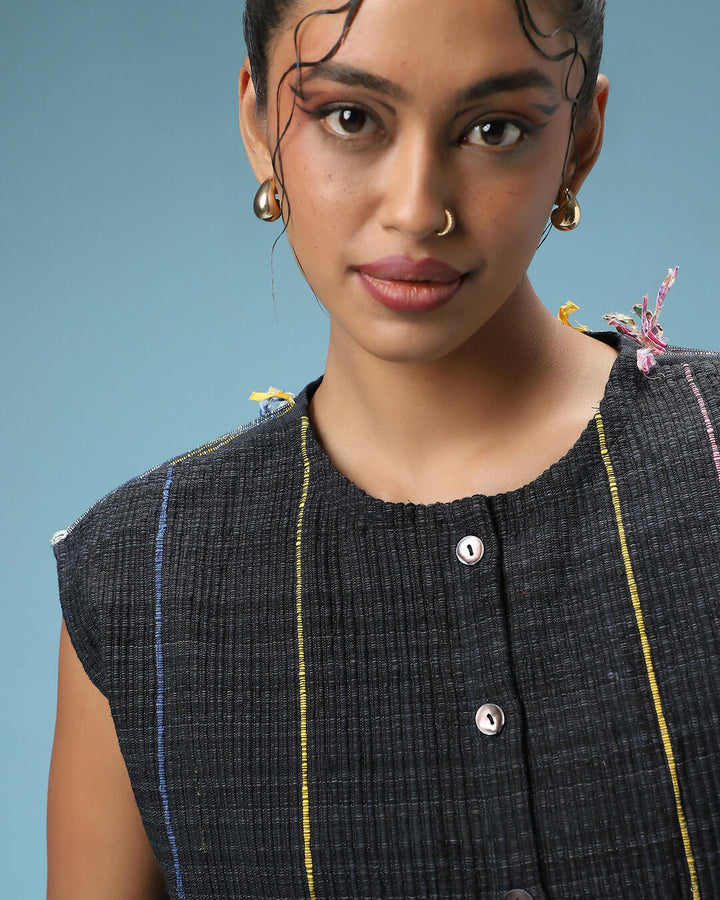 Bikhre Rang Scattered Colors Black Top