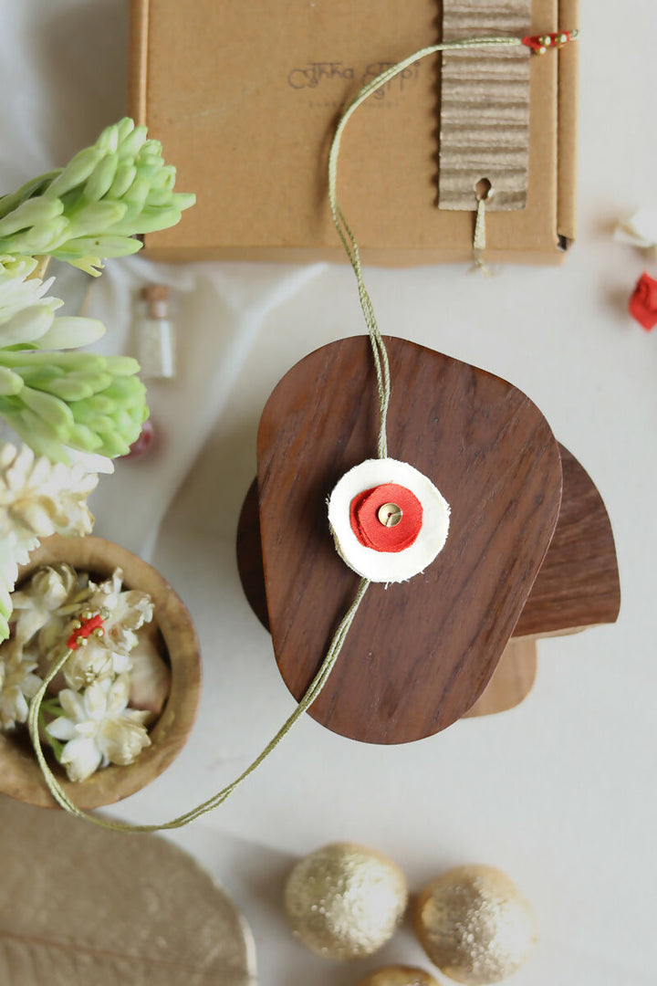Surkh Phool Rakhi