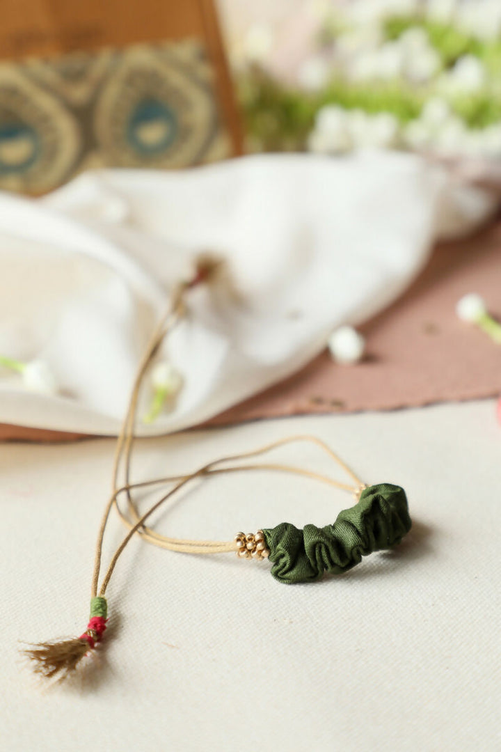 Van Rang Rakhi