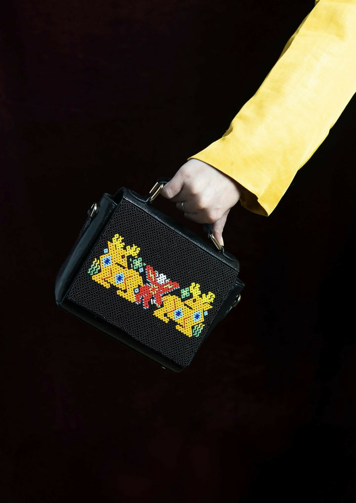 Dhara Jungle Beadwork Purse
