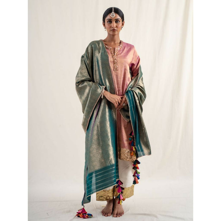 Shokhi Dupatta