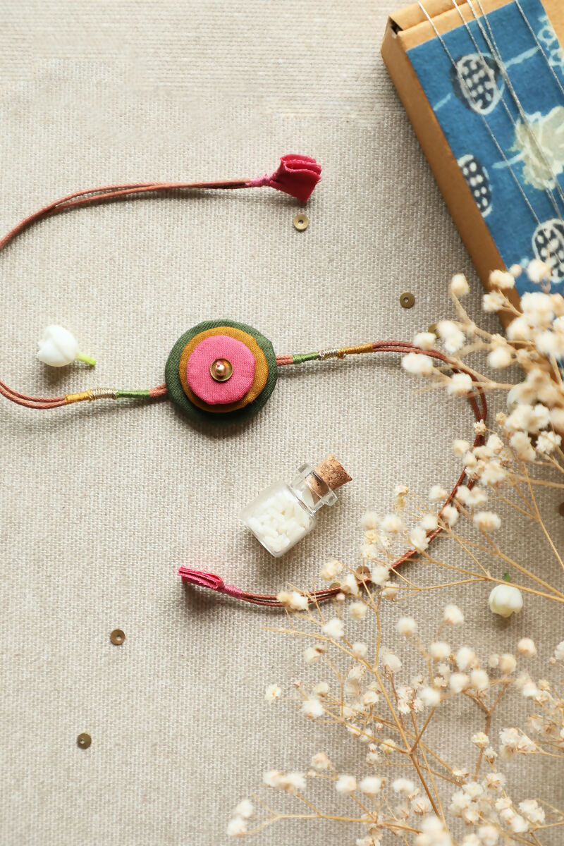 Gulnaar Rakhi