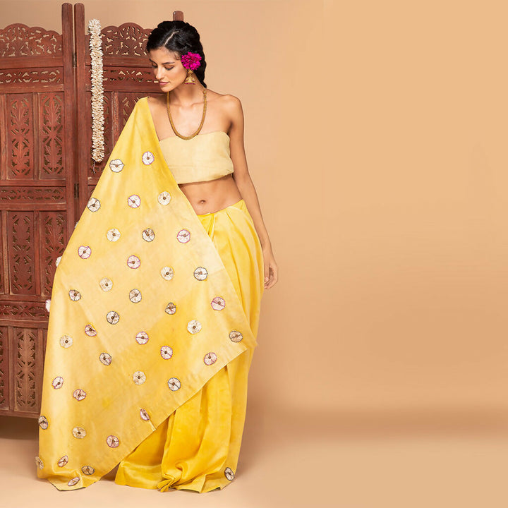 Divya Pushp Yellow Blossom Saree