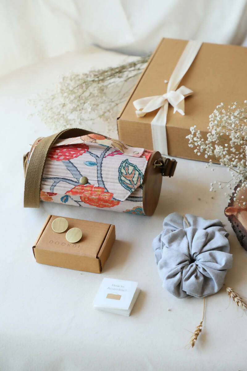 Gift Combo- Round clutch peach