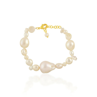 Uneven Pearl Bracelet