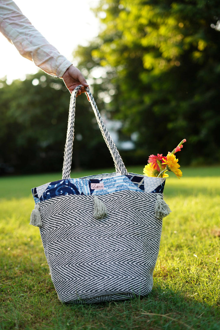 Matte Tassel Zig Zag Pattern Shopper