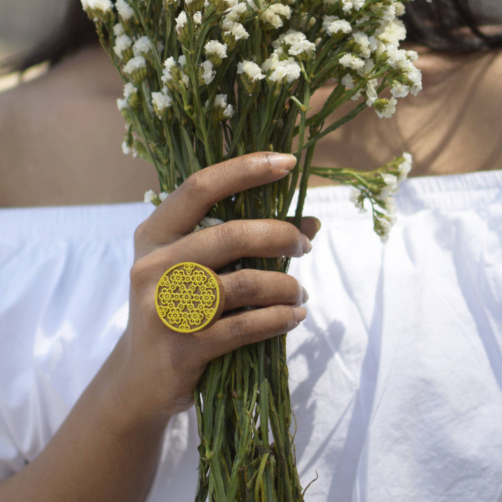 Daffodils Ring