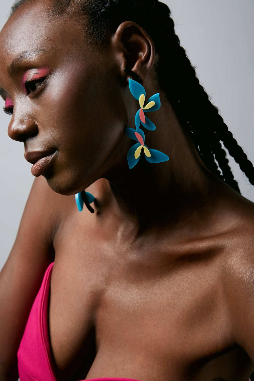 Stringing Spring - Blue Earrings